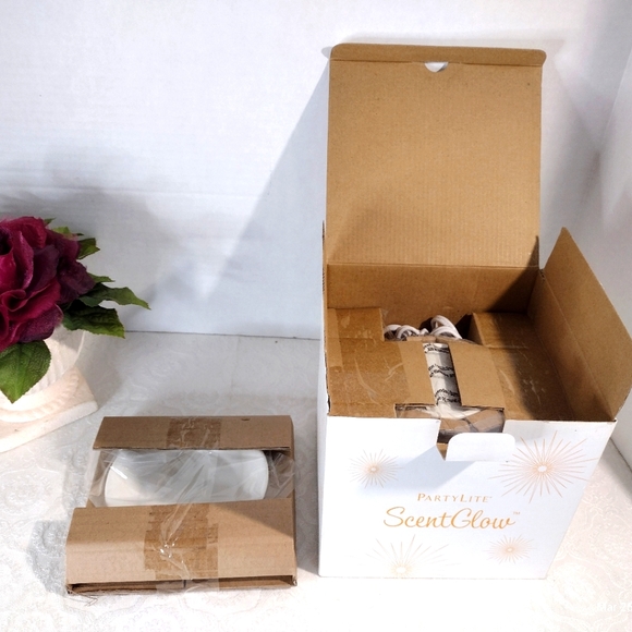 PartyLite ScentGlow Diffuser - Picture 6 of 7